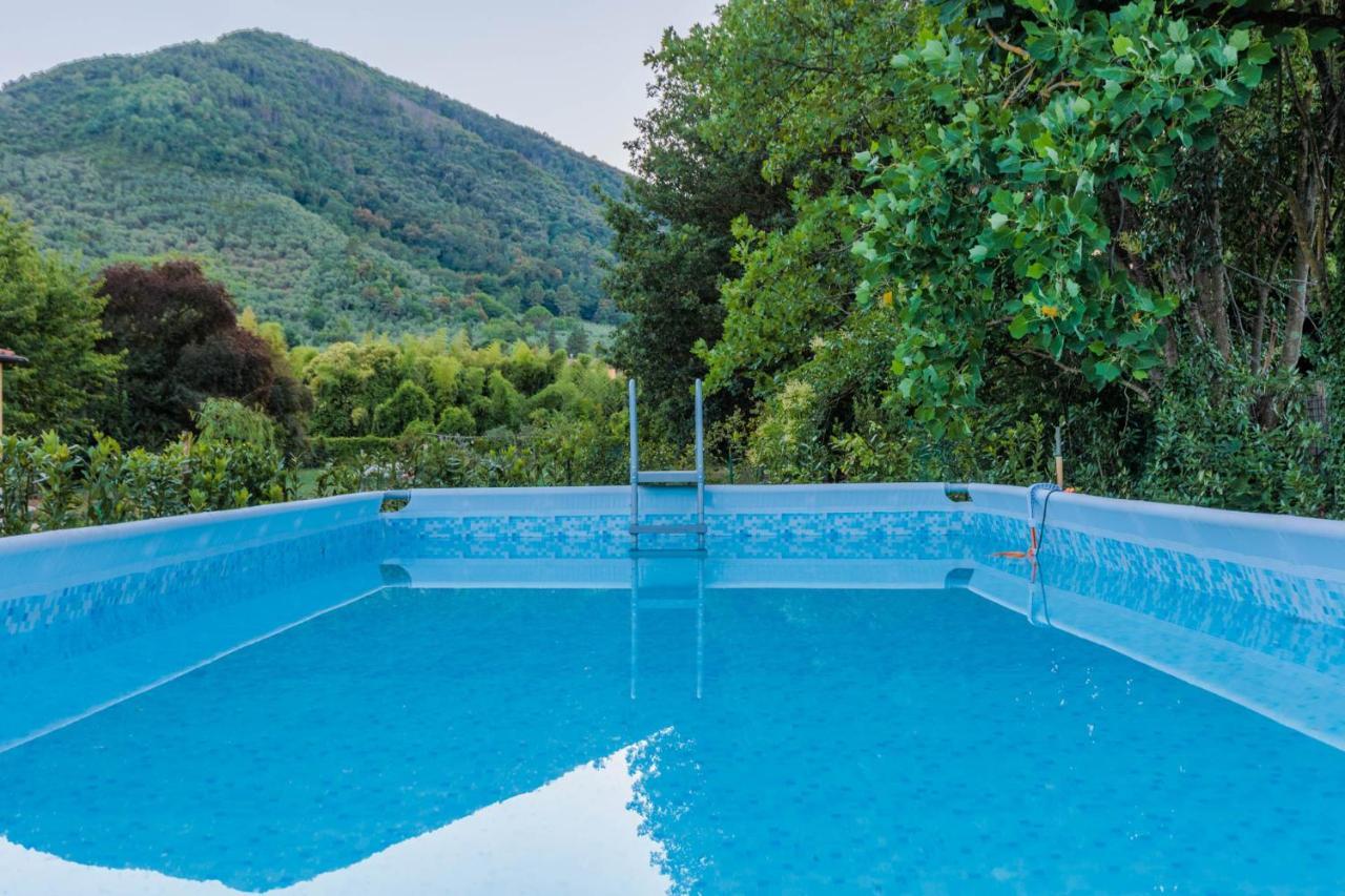 Villa Bassotta, A Charming Cottage ลุคคา ภายนอก รูปภาพ